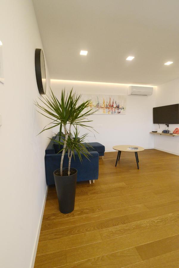 Novi Apartman Beti Blizu Plaze S Besplatnim Parkingom, Puntamika - Zadar Apartment Exterior foto
